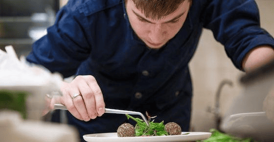 PCMAX プロフィール