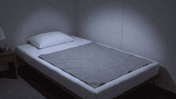 騎乗位で潮吹きさせる「反り返り騎乗位」のやり方｜ペニスでGスポットを確実に捉える！