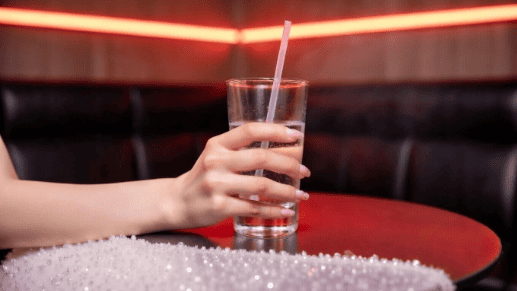 キャバクラ嬢の年齢